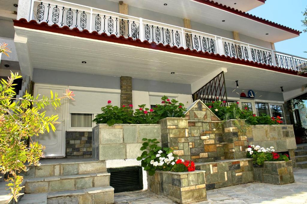 Hotel Vicky II Plomari 外观 照片