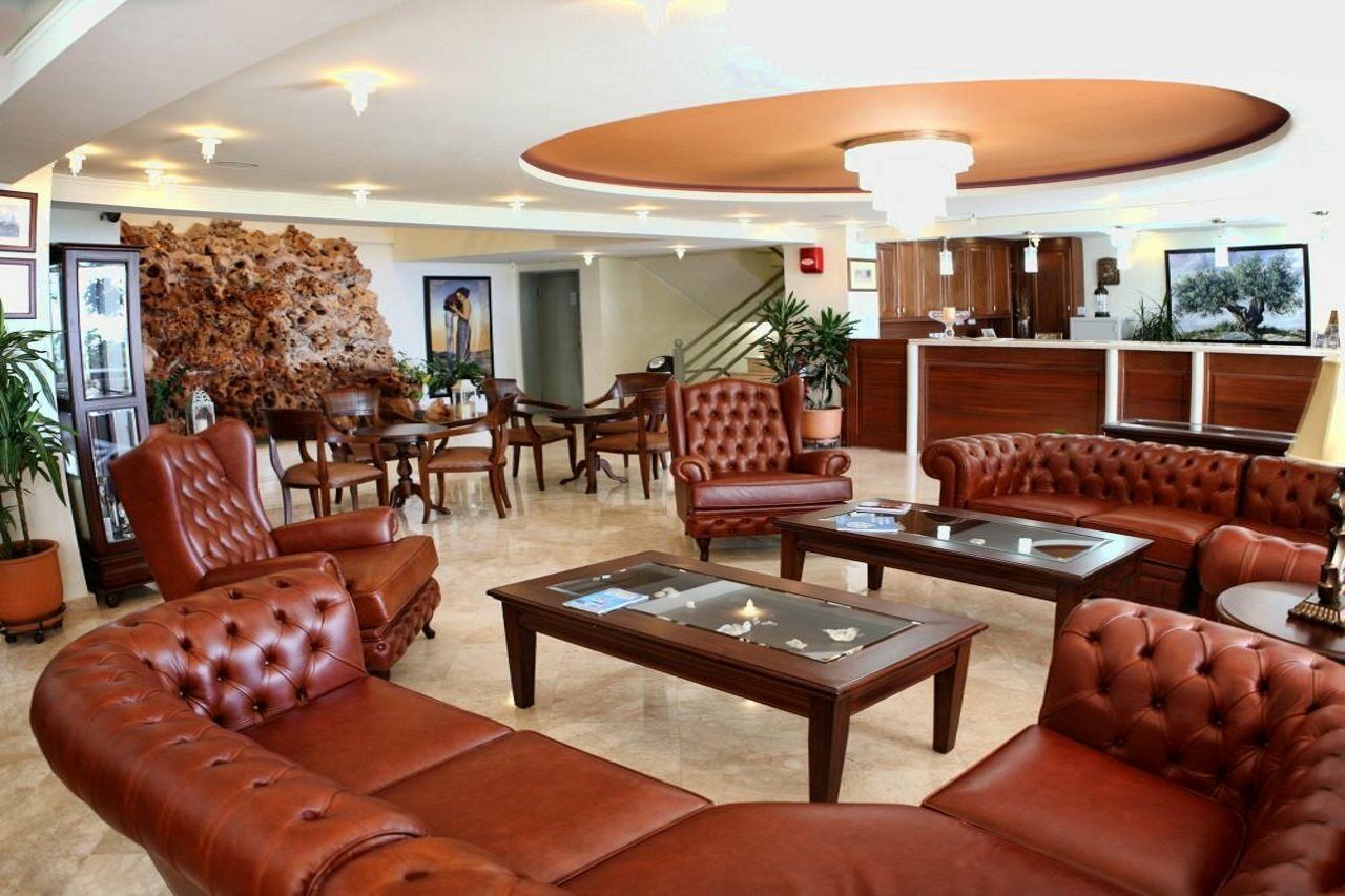 Hotel Vicky II Plomari 外观 照片